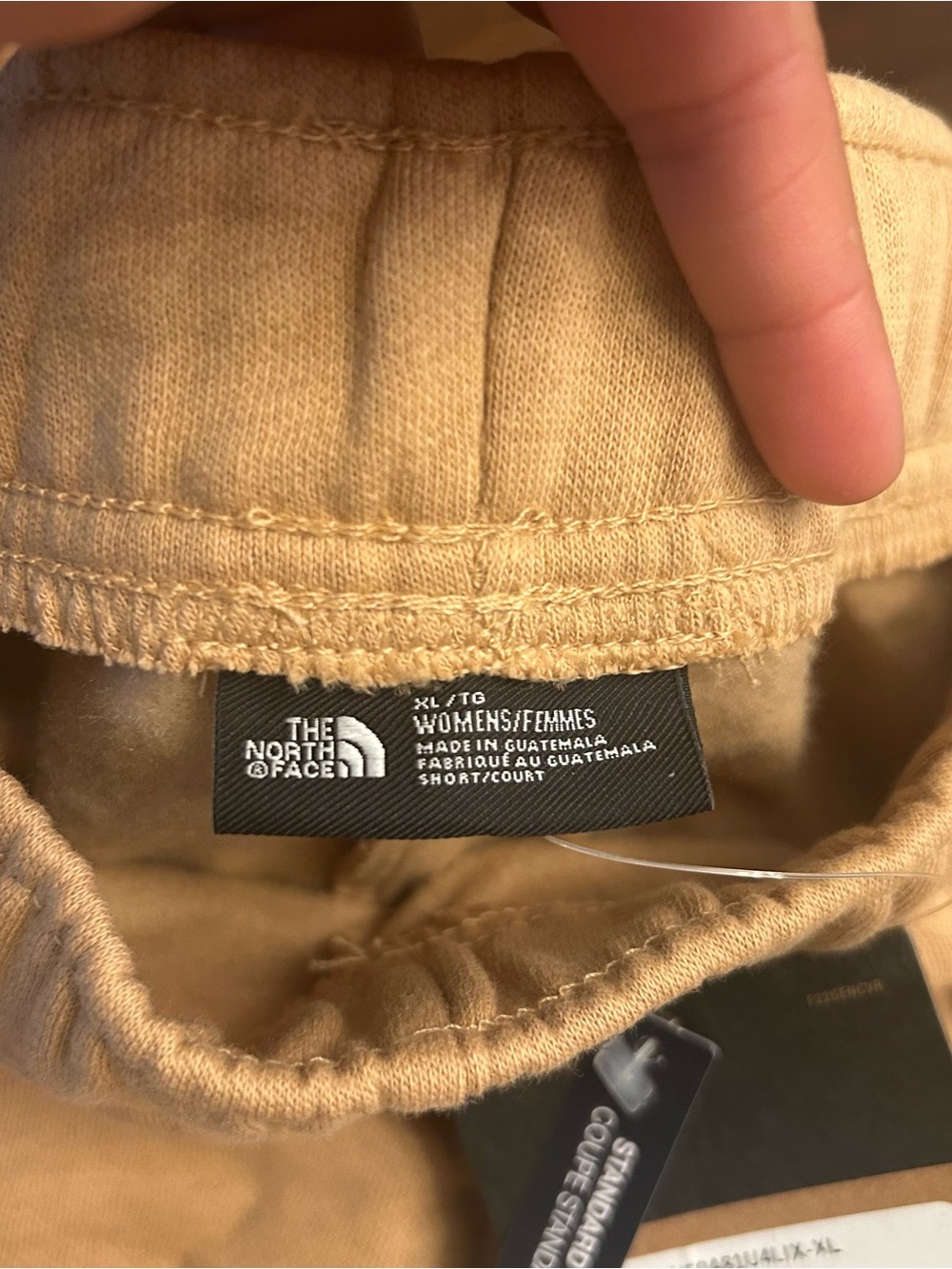 THE NORTH FACE Women's Half Dome Logo Fleece Shorts Almond Butter White, XL New - Picture 2 of 8
